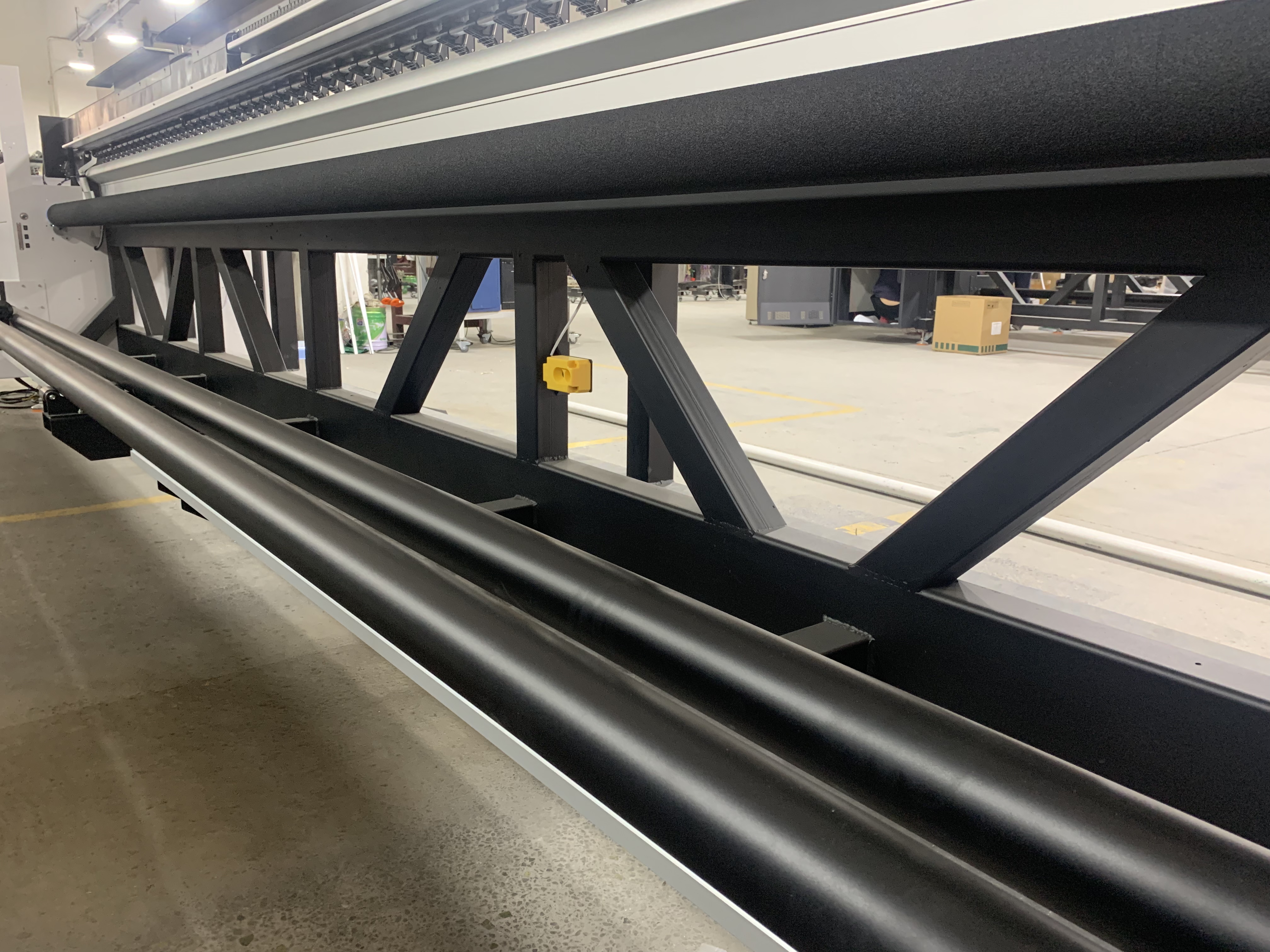 G3252+ Solvent Baskı Makinesi