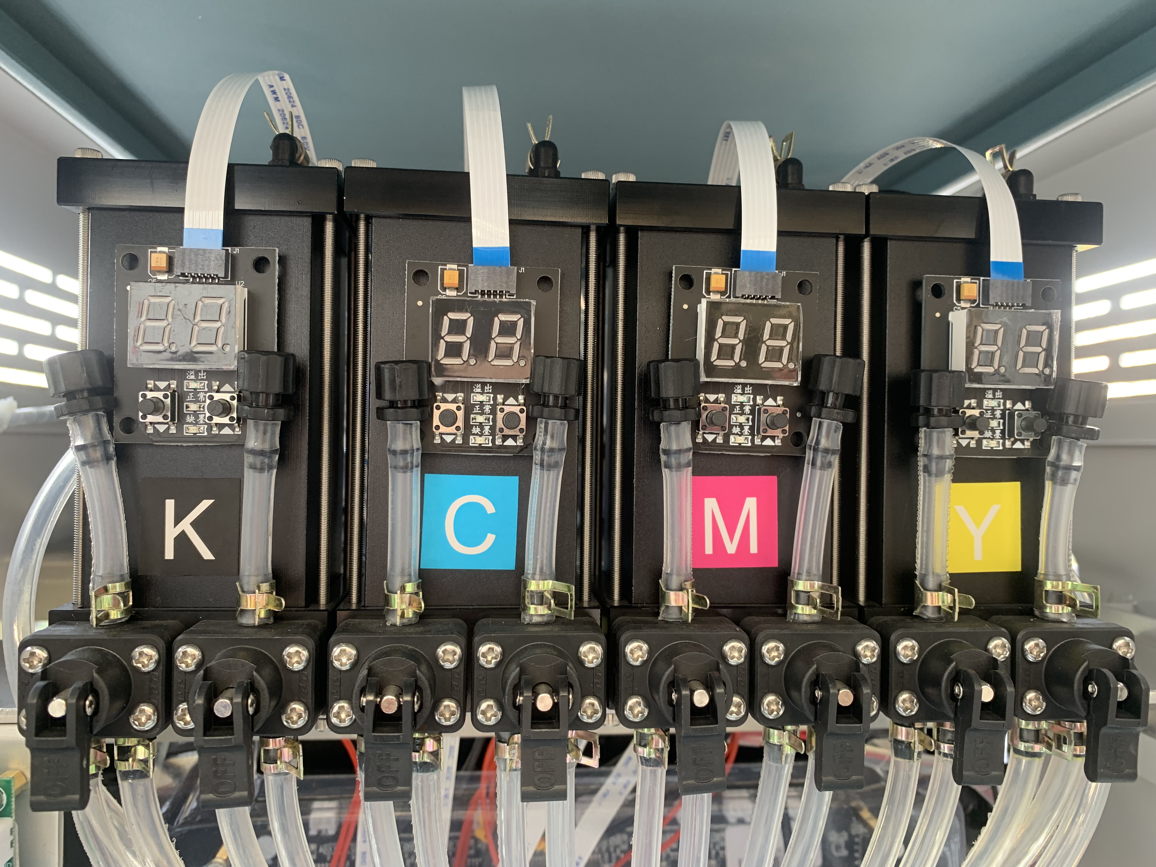 G3252 Solvent Baskı Makinesi